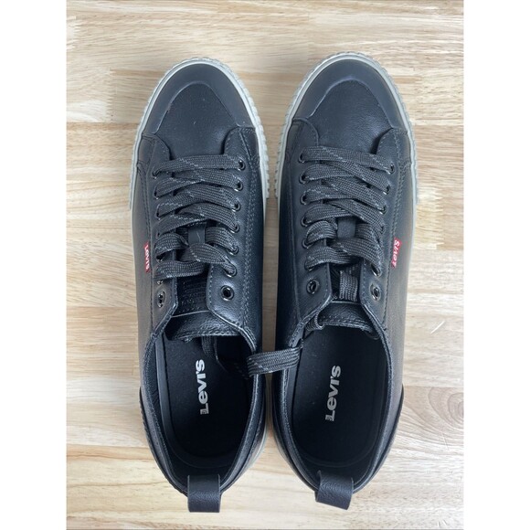 NEW Levi's Men  Anikin Faux Leather Sneakers Size 9 LowTop Black Lace Up Shoes - Picture 2 of 8